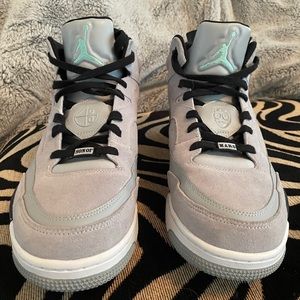 Jordan Son of Mars Low Wolf Gray